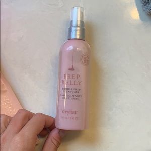 Dry bar detangler